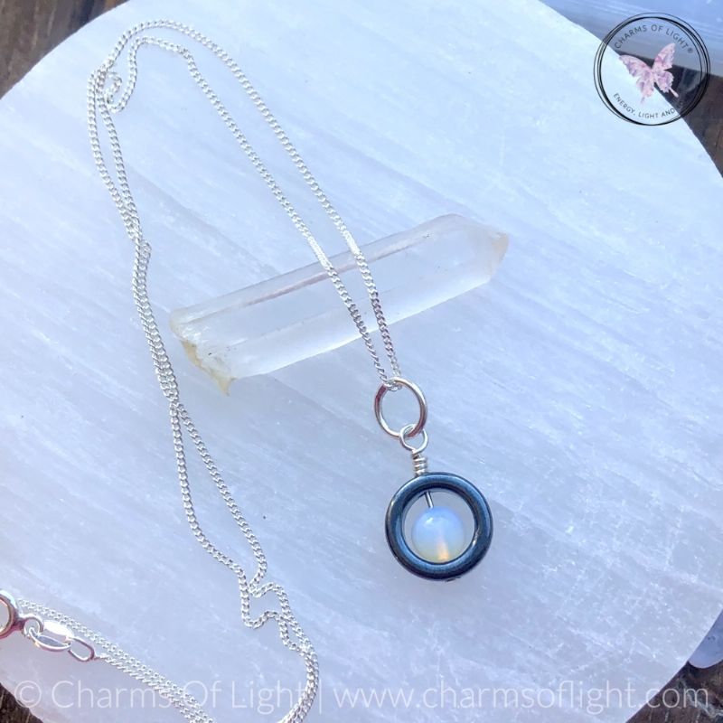 Hematite Gemstone Fidget Necklace (Opalite)